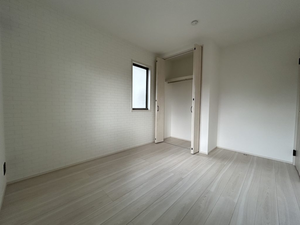 洋室（約5.5帖）